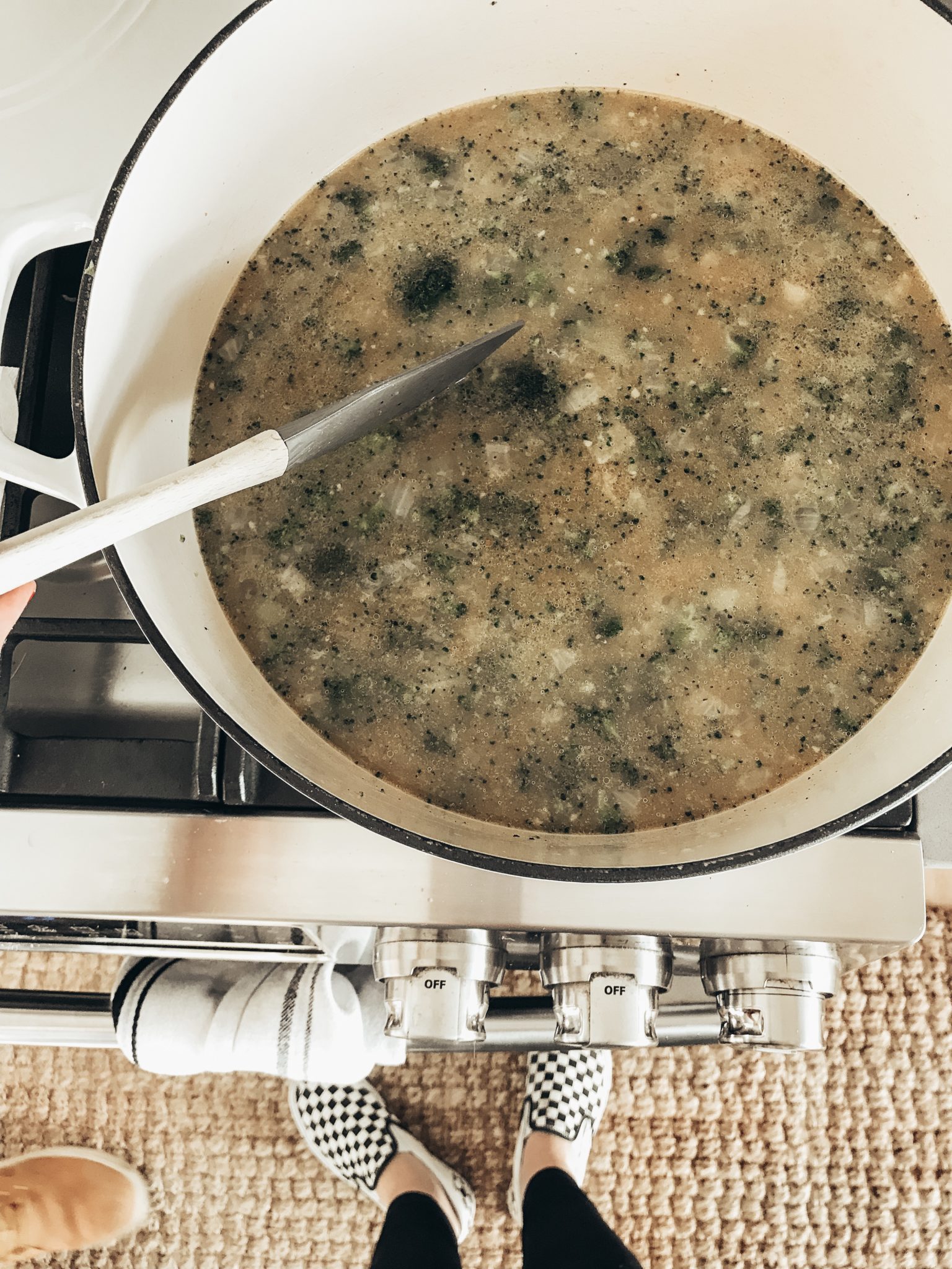 KETO BROCCOLI CHEDDAR SOUP featured by top US lifestyle blog Just Add Glam