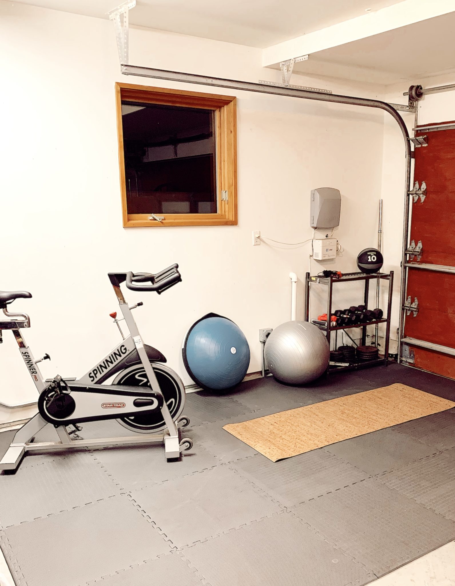 GARAGE HOME GYM